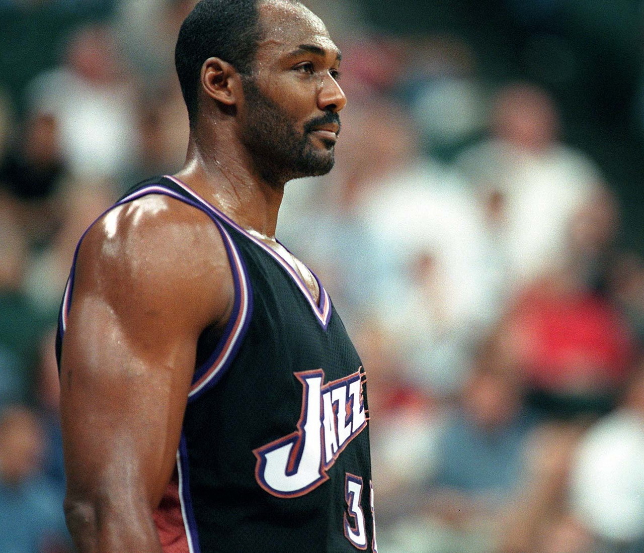 詹姆斯常规赛运动战进球数超越贾巴尔登顶历史第一