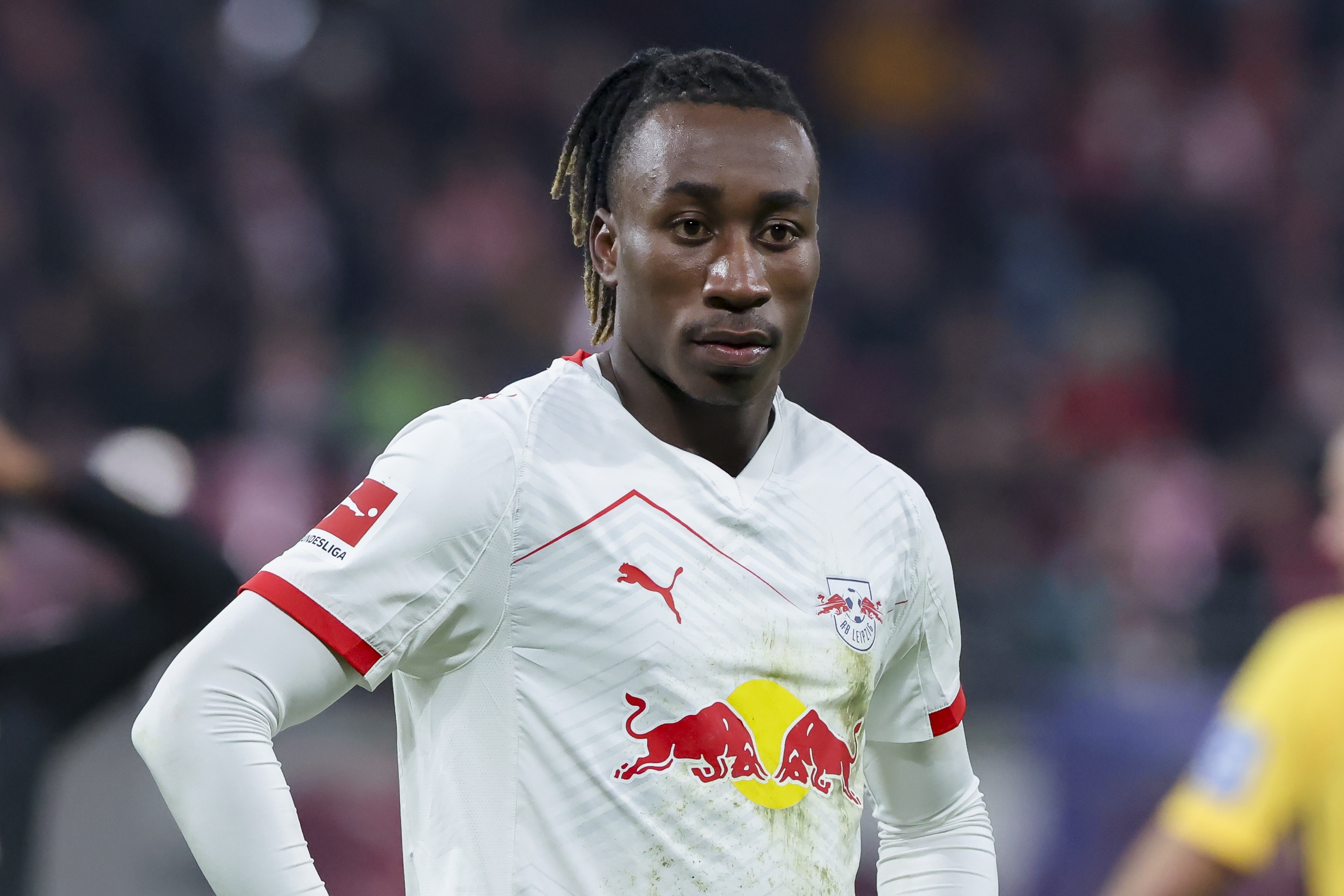 曼晚：曼联考察莱比锡19岁边锋迪奥曼德 夏窗引援预算有限