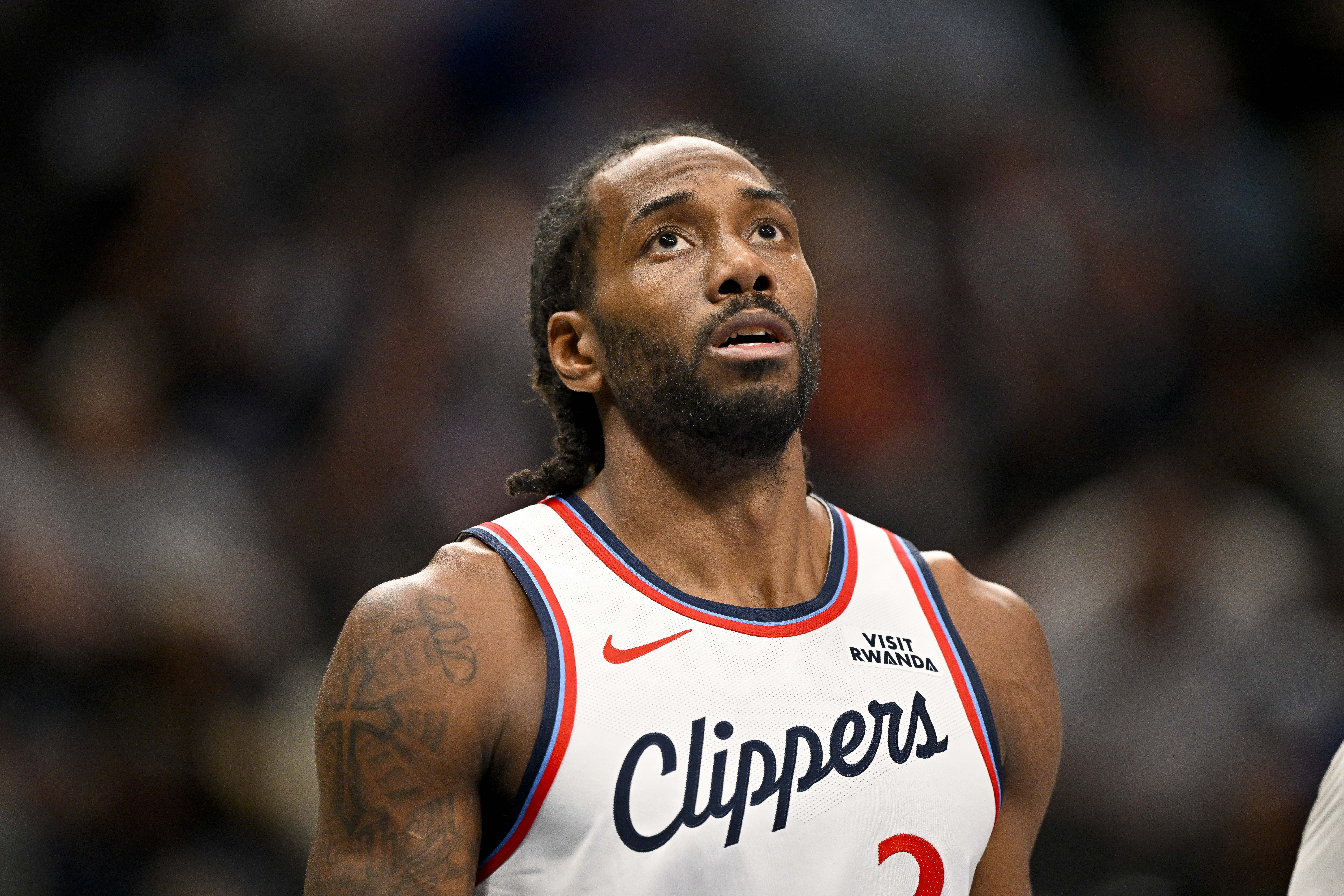 西亚卡姆37分力压群雄当选单日最佳 文班亚马26+15+5帽 卡马拉11中9三分